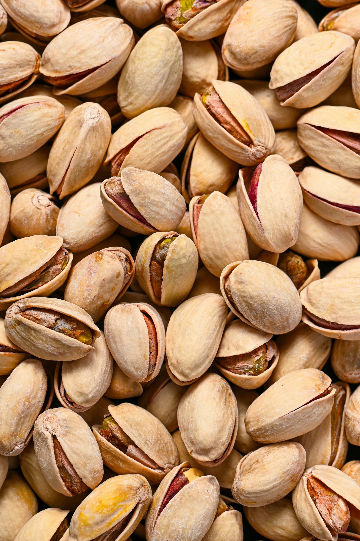 Raw Pistachios.